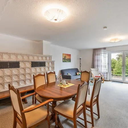 Schwarz Apartmán *